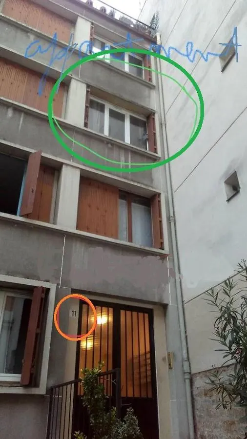 Studio Pigalle: Cozy Parisian Retreat in Montmartre Paris
